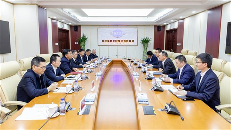 戴和根会见盛虹控股集团董事长缪汉根
