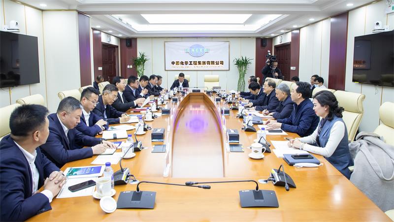 戴和根、刘家强会见宜昌市委市政府主要领导