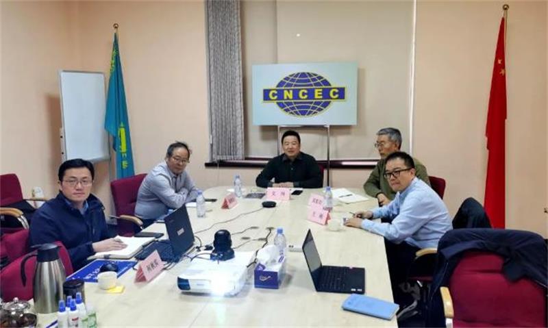文岗与中国驻哈萨克斯坦经济参赞苏予举行会谈并召开驻哈企业座谈会