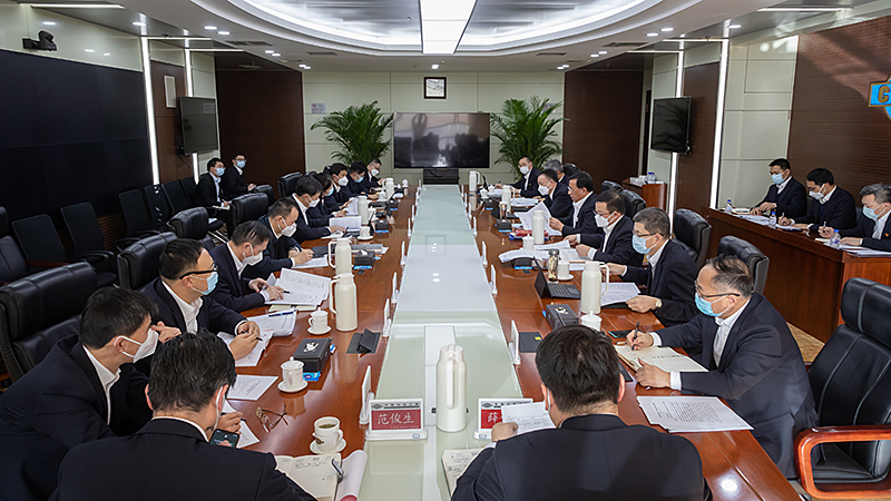 中国化学党委中心组专题学习中央政治局民主生活会精神