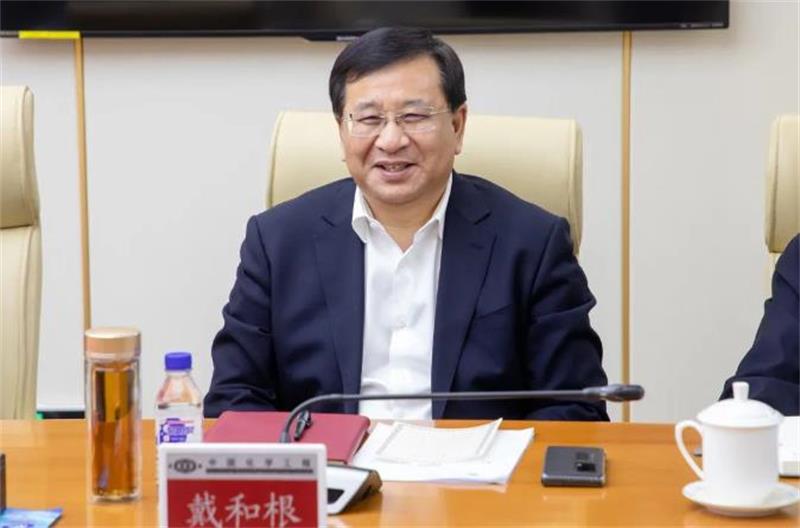 戴和根会见新疆生产建设兵团第八师石河子市委书记、八师政委、石河子市人大常委会主任鄂宏达