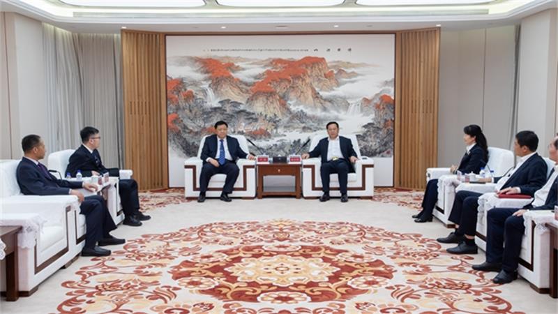 中国化学与新疆新业集团签署战略合作协议