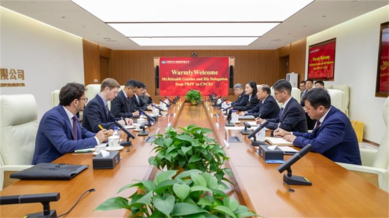 莫鼎革会见印尼国家石油公司PRPP公司总裁雷扎尔迪·古斯蒂诺